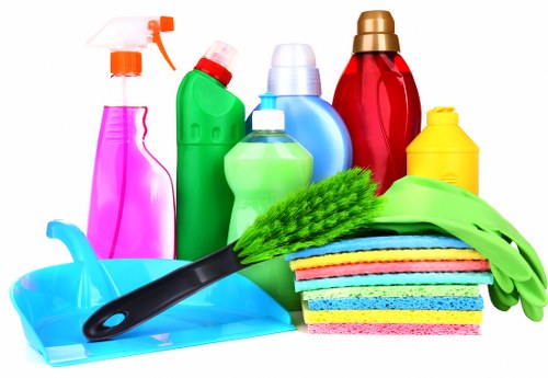Professional window cleaning service for E9 homes and flats